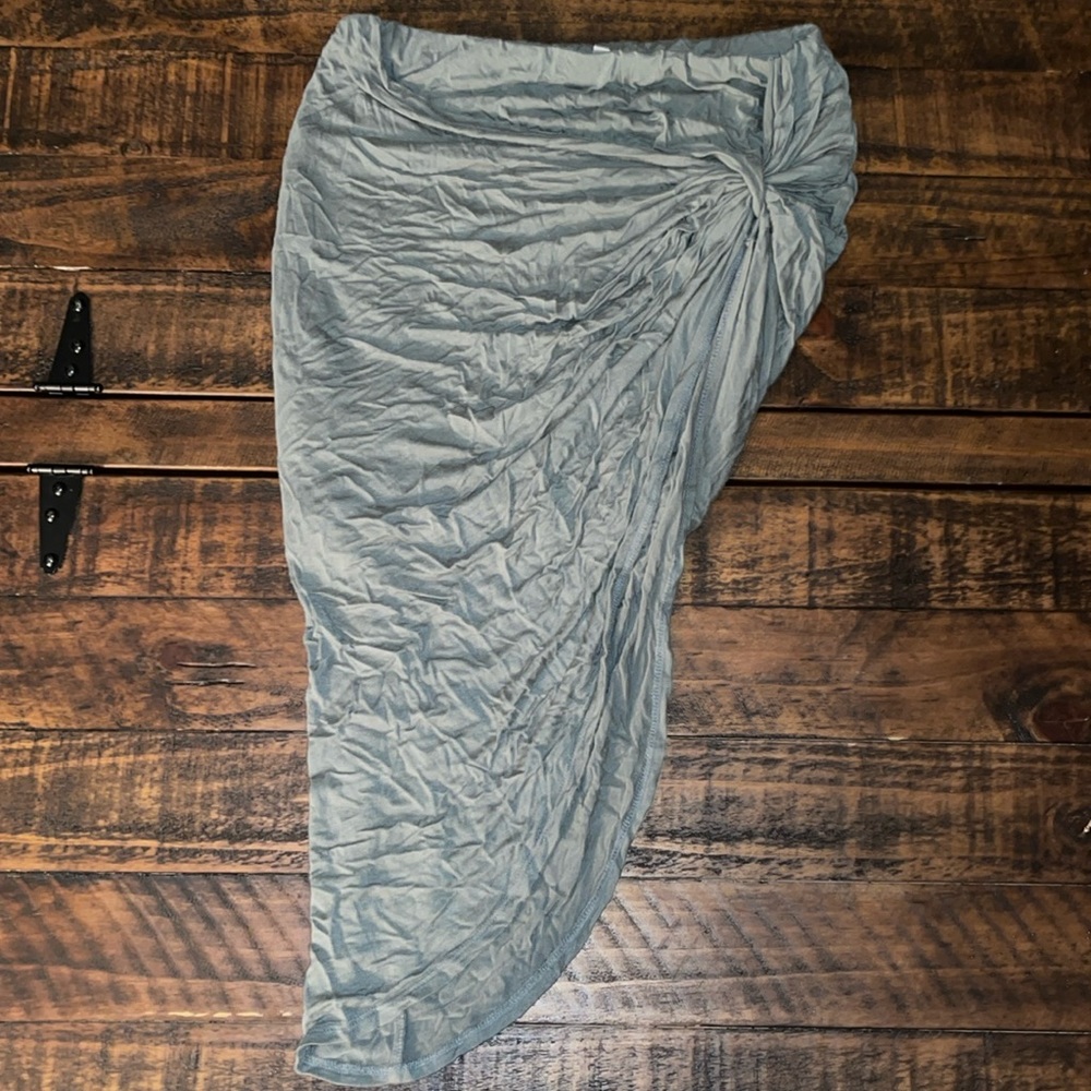 Charlotte Russe High low Skirt